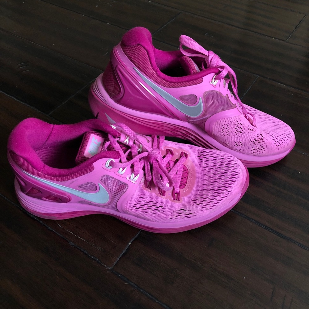 Nike LunarEclipse 4 - Women’s Athletic Running Shoes US8.5